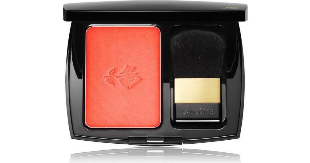 بلاشر بتركيبة مرجانية وكريمية من لانكوم Lancome